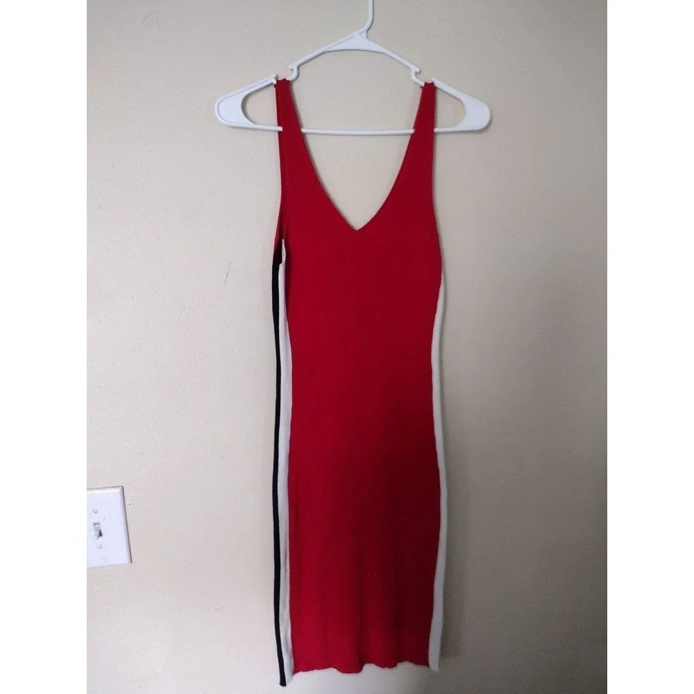 Love Tree Red V‎ Neck Ribbed Bodycon Dress with Side Stripes Size L